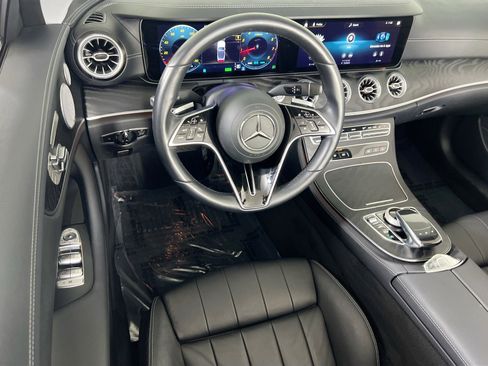 Used 2021 Mercedes-Benz E 450 4MATIC Cabriolet image 21