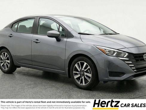 Used 2025 Nissan Versa SV FWD image 1