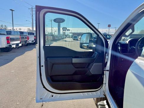 New 2026 Ford F350 Lariat w/ Black Appearance Package image 12