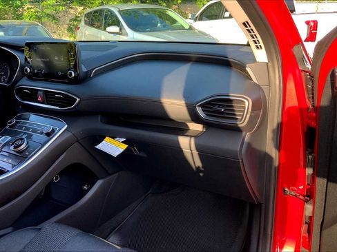 Used 2021 Hyundai Santa Fe SEL image 17