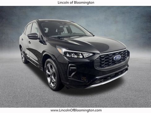 Used 2024 Ford Escape ST-Line w/ Tech Pack #1 AWD/4WD image 10