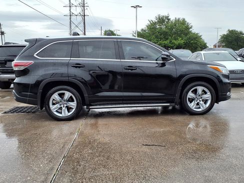 Used 2016 Toyota Highlander Limited Platinum FWD image 25