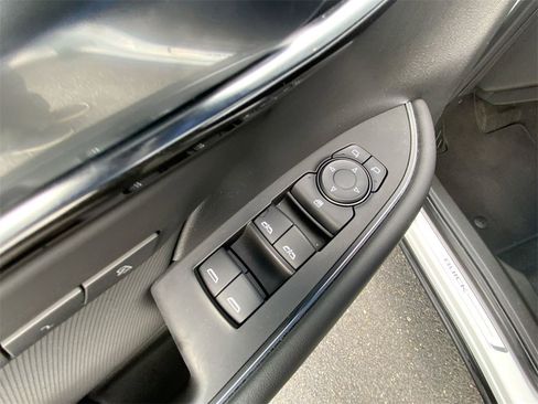 Certified 2025 Buick Envision Preferred image 23