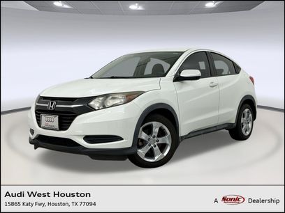 Used 2016 Honda HR-V LX