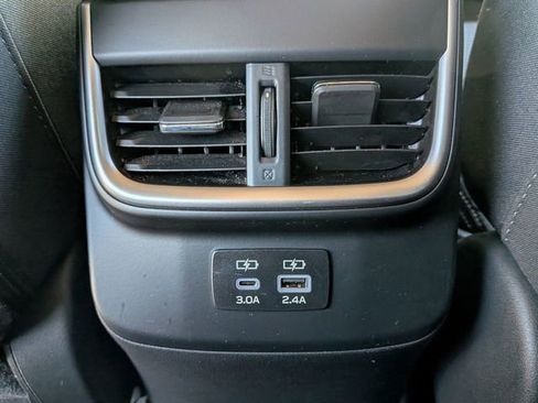Used 2024 Subaru Outback Premium AWD/4WD image 28
