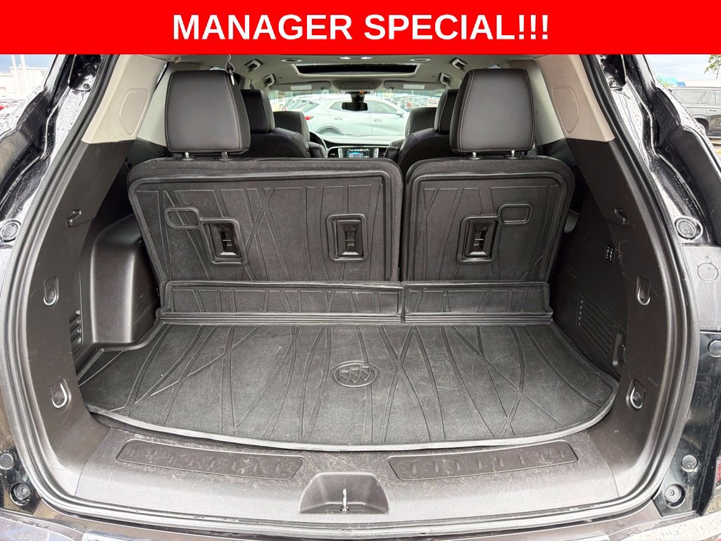 Used 2019 Buick Enclave Avenir w/ Avenir Technology Package AWD/4WD image 13