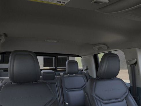 New 2025 Ford Maverick Lariat w/ Black Appearance Package image 12