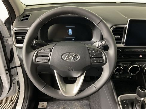 New 2026 Hyundai Venue SEL image 25