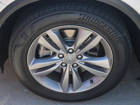 Used 2023 Acura MDX SH-AWD image 8