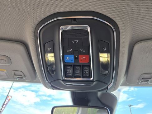 Used 2023 Jeep Grand Cherokee 4WD 4xe image 21