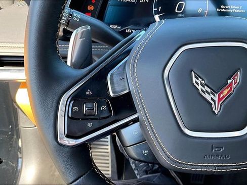 Used 2023 Chevrolet Corvette Stingray Premium Conv w/ Z51 Performance Package image 11