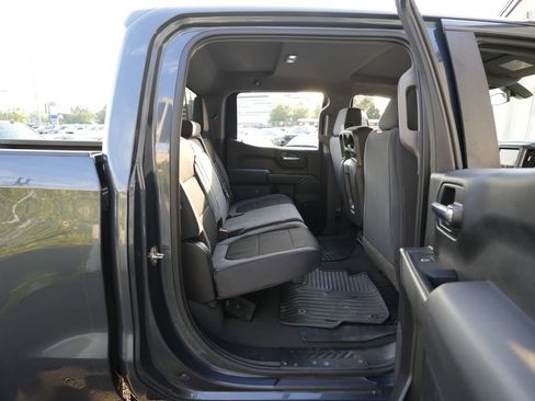 Used 2019 Chevrolet Silverado 1500 Custom Trail Boss w/ Custom Convenience Package AWD/4WD image 32