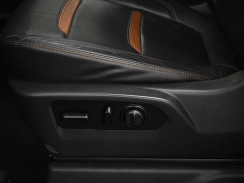 Used 2021 GMC Sierra 1500 AT4 w/ AT4 Value Package image 26