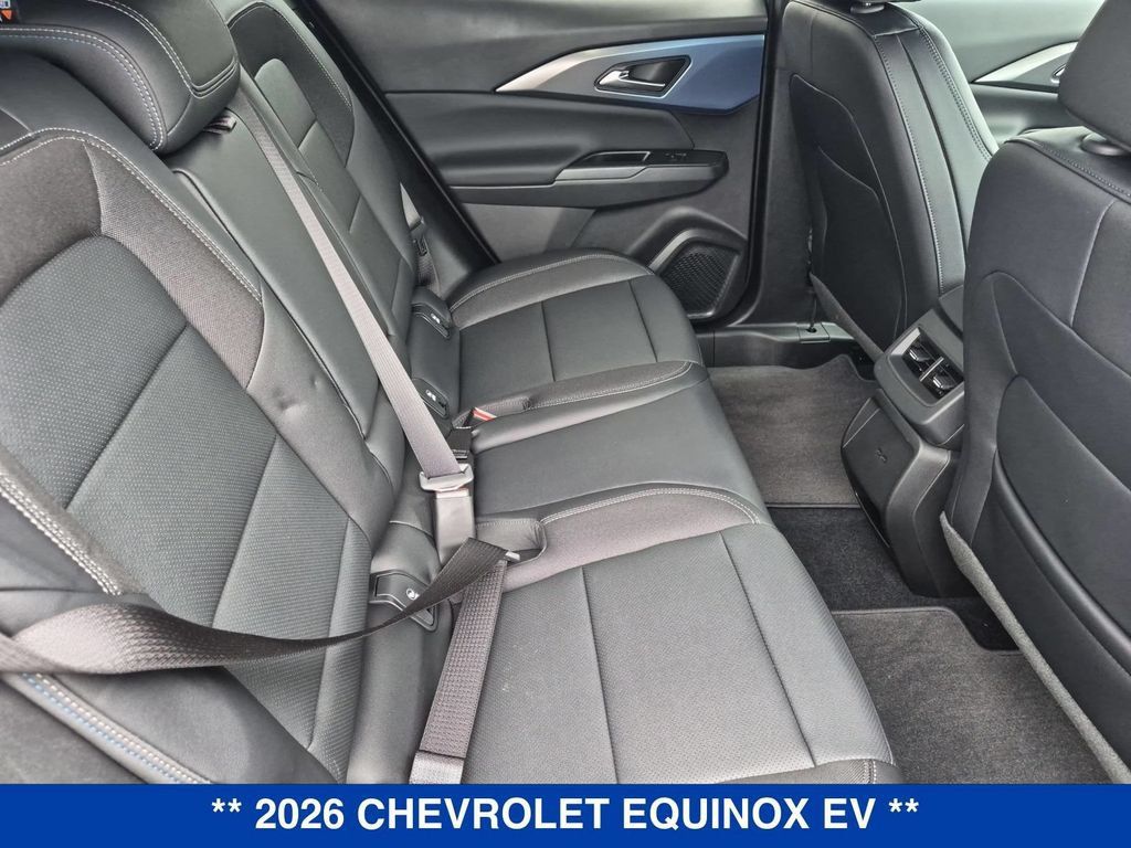 New 2026 Chevrolet Equinox EV LT AWD/4WD image 30
