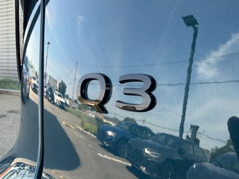 New 2026 Audi Q3 quattro 2.0T AWD/4WD image 23