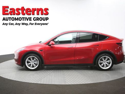Used 2021 Tesla Model Y Long Range AWD/4WD image 57