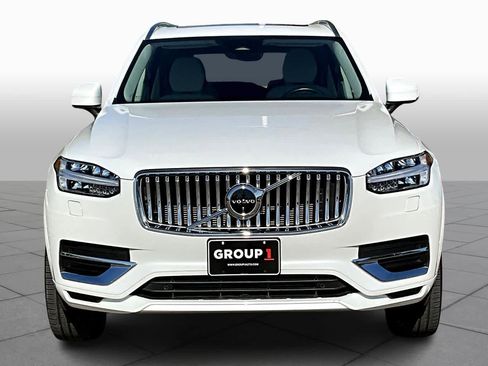 Used 2023 Volvo XC90 T8 Plus w/ Protection Package Premier image 3