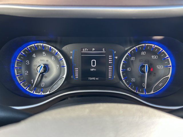 Used 2023 Chrysler Voyager LX FWD image 16