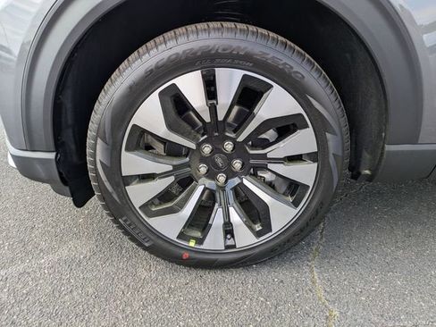 New 2026 Ford Explorer Platinum AWD/4WD image 10