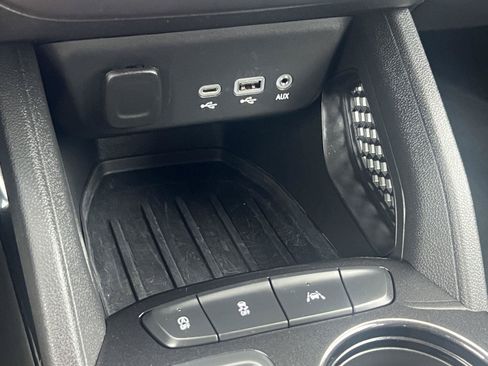 Used 2023 Chevrolet TrailBlazer LS FWD image 26