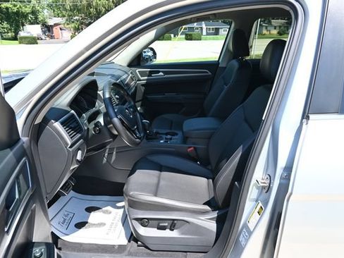 Used 2018 Volkswagen Atlas SE w/ R-Line Package AWD/4WD image 28