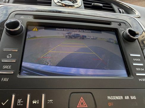 Used 2014 Buick Enclave Convenience FWD image 11