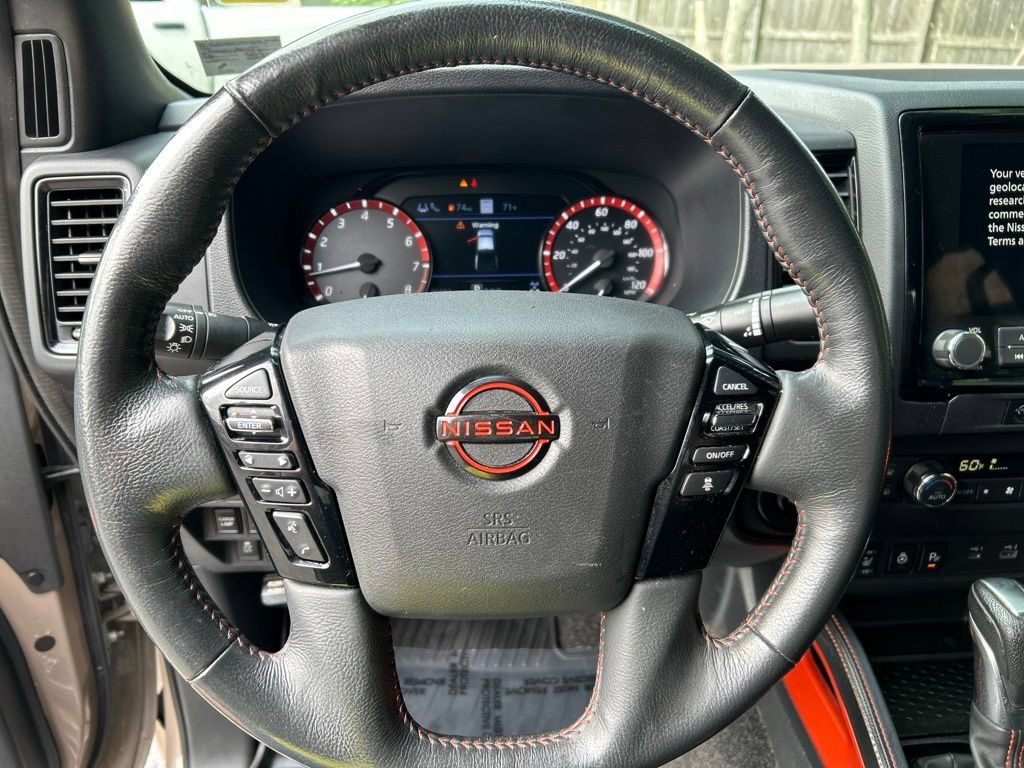 Used 2023 Nissan Frontier PRO-4X w/ Pro Convenience Package AWD/4WD image 15
