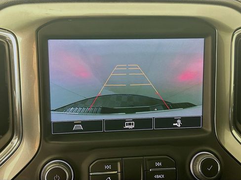 Used 2022 Chevrolet Silverado 2500 LTZ w/ Z71 Off-Road Package image 13