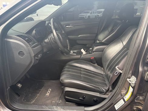 Used 2015 Chrysler 300 S RWD image 8