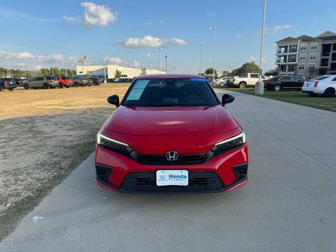 Certified 2022 Honda Civic Sport image 3