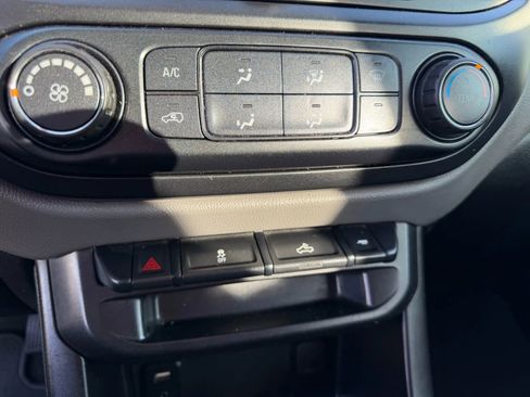 Used 2017 Chevrolet Colorado W/T w/ WT Convenience Package image 19