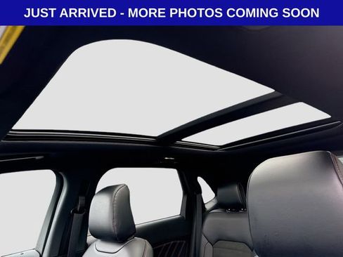 Used 2024 Ford Edge ST-Line AWD/4WD image 12