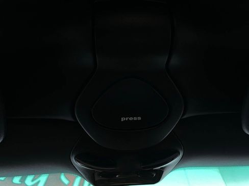 Used 2003 Porsche Boxster S image 28