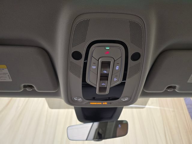 Certified 2025 Audi Q8 Premium AWD/4WD image 24