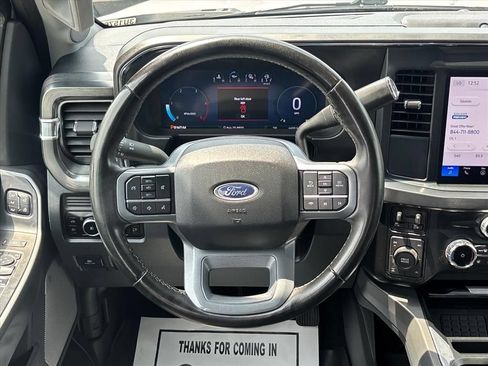 Used 2025 Ford F250 Lariat w/ Black Appearance Package AWD/4WD image 23