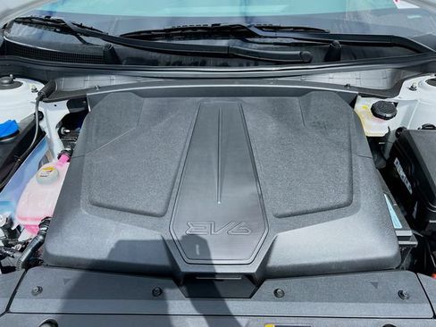 New 2026 Kia EV6 Light RWD image 34