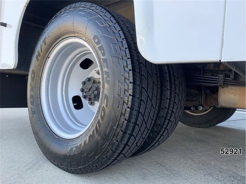 Used 2021 Ford F350 XL w/ Power Equipment Group RWD image 22