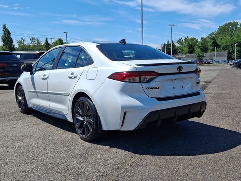 Used 2025 Toyota Corolla XSE FWD image 23