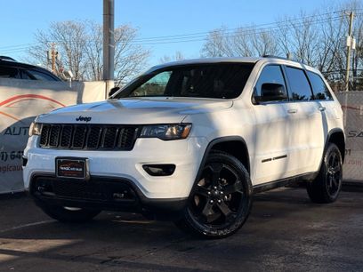 Used 2018 Jeep Grand Cherokee Laredo