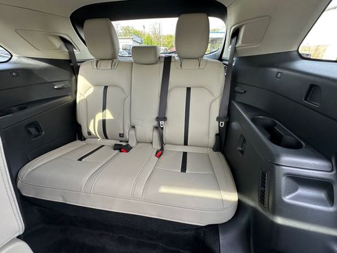 Used 2024 MAZDA CX-90 Plug-In Hybrid w/ Preferred image 24