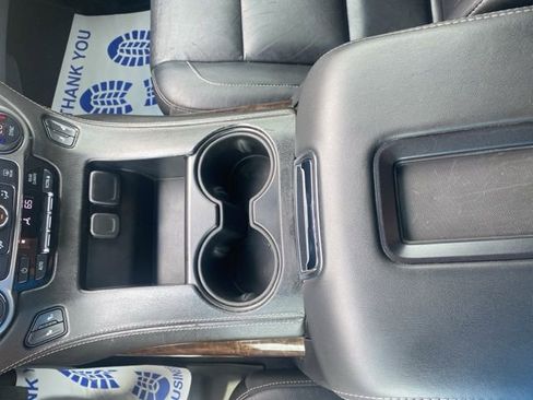 Used 2020 Chevrolet Tahoe LT image 24
