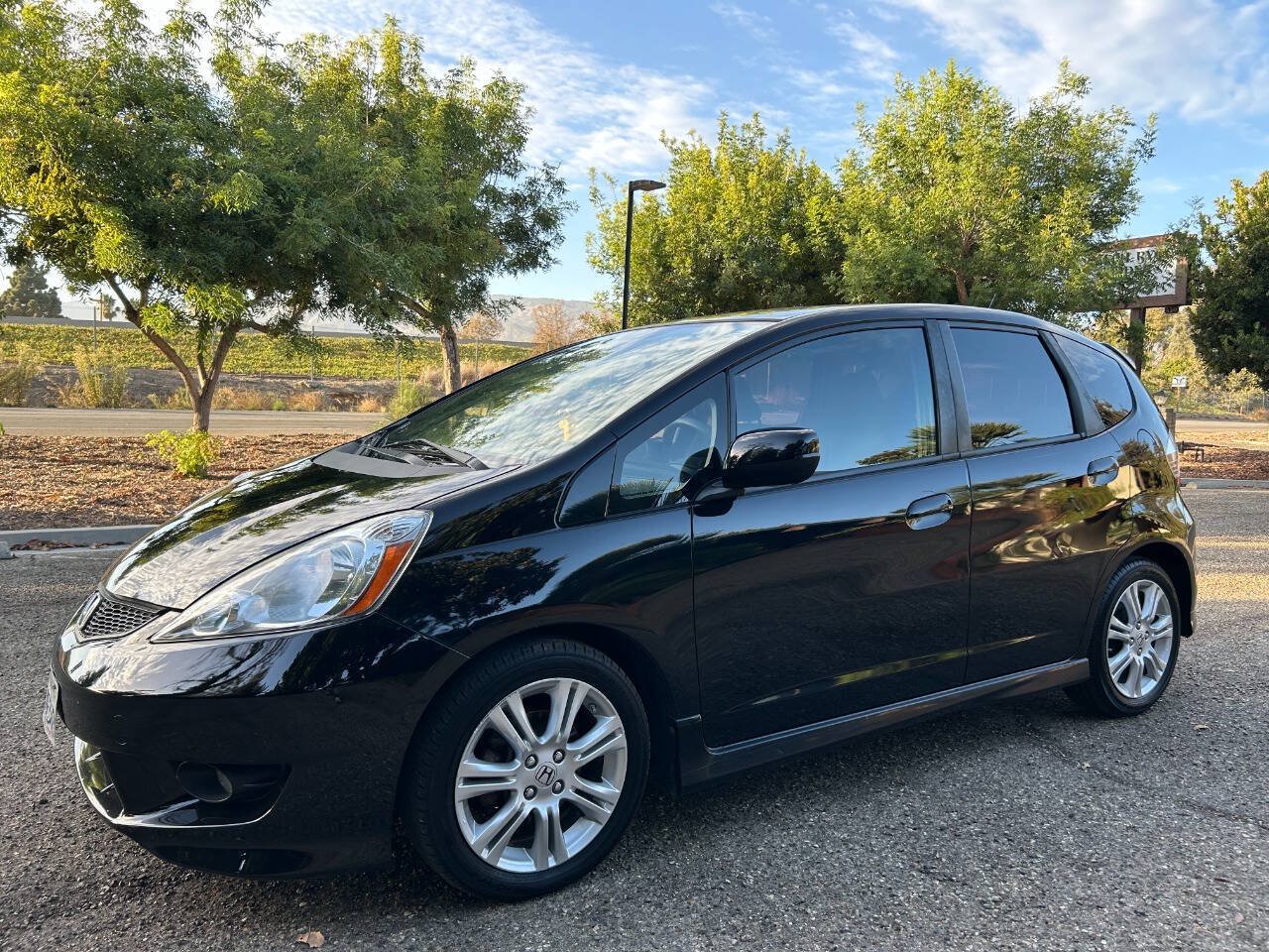 Used 2011 Honda Fit Sport image 4