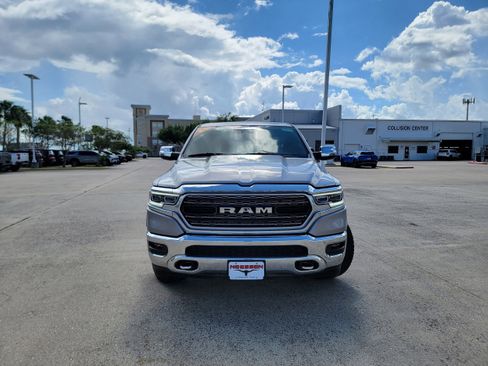 Used 2024 RAM 1500 Limited image 2