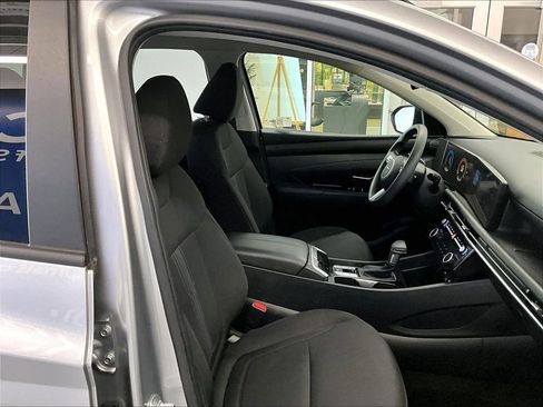 Used 2025 Hyundai Tucson SEL image 11
