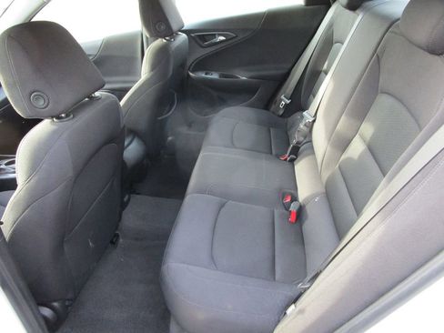 Used 2024 Chevrolet Malibu LS FWD image 14