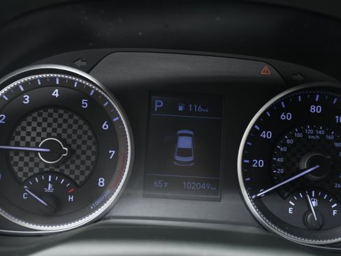 Used 2020 Hyundai Elantra SE w/ Cargo Package (C1) image 13