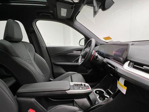 Certified 2025 BMW X1 M35i image 8
