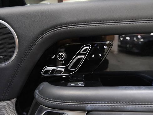 Used 2018 Land Rover Range Rover Long Wheelbase Supercharged image 42