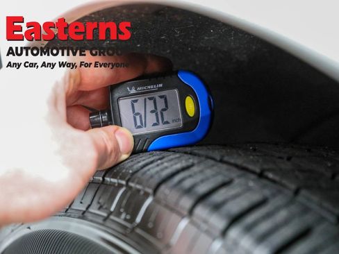 Used 2024 Chevrolet Equinox LT image 29