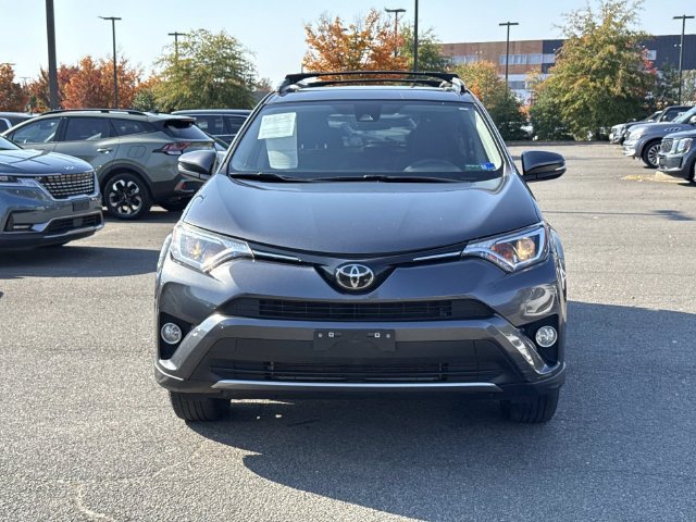 Used 2018 Toyota RAV4 XLE w/ Plus Extra Value Package AWD/4WD image 4